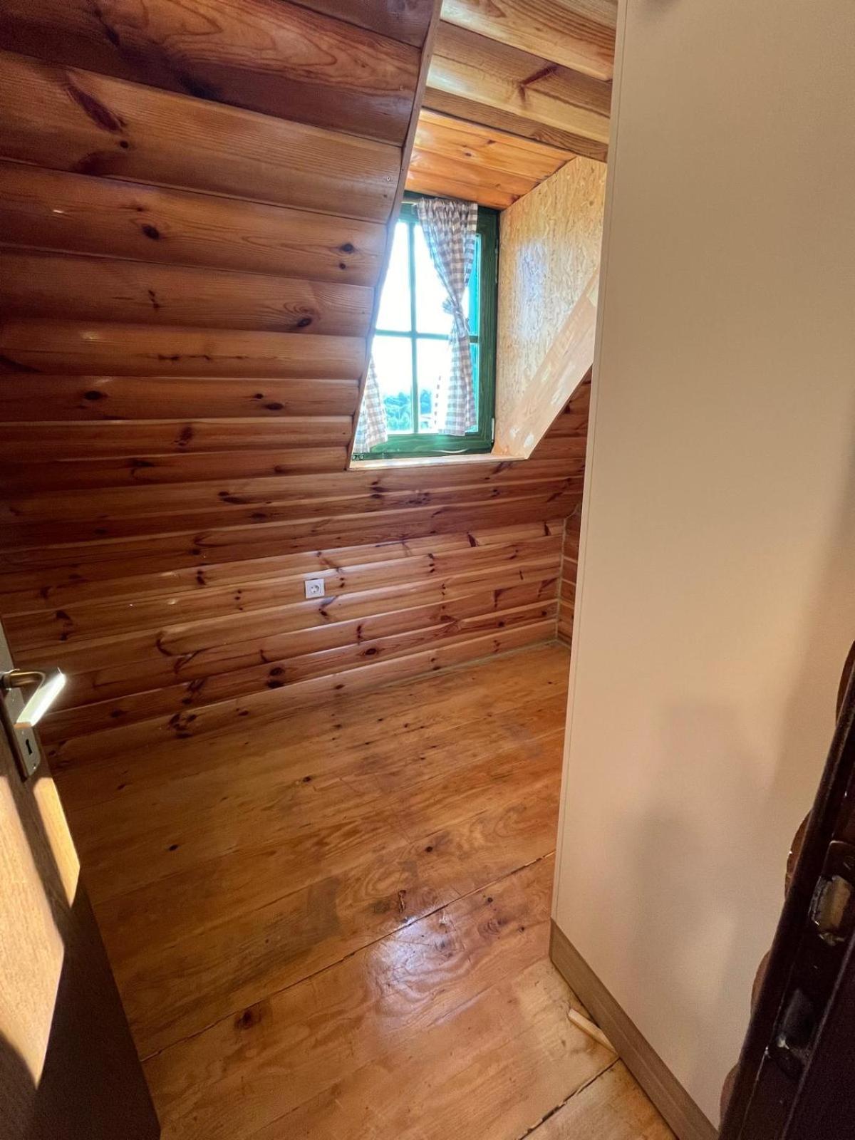 Wooden House Ante Self Check - In And Check - Out Apartment โอโทชาส ภายนอก รูปภาพ