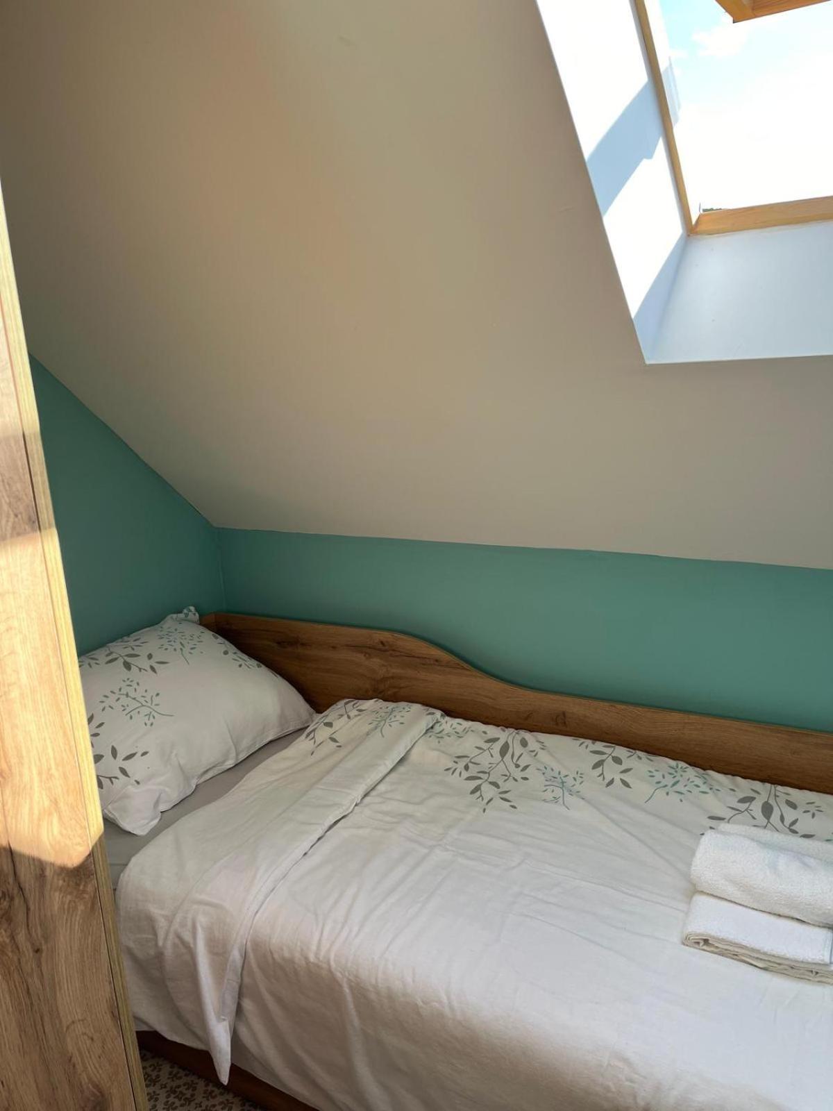 Wooden House Ante Self Check - In And Check - Out Apartment โอโทชาส ภายนอก รูปภาพ