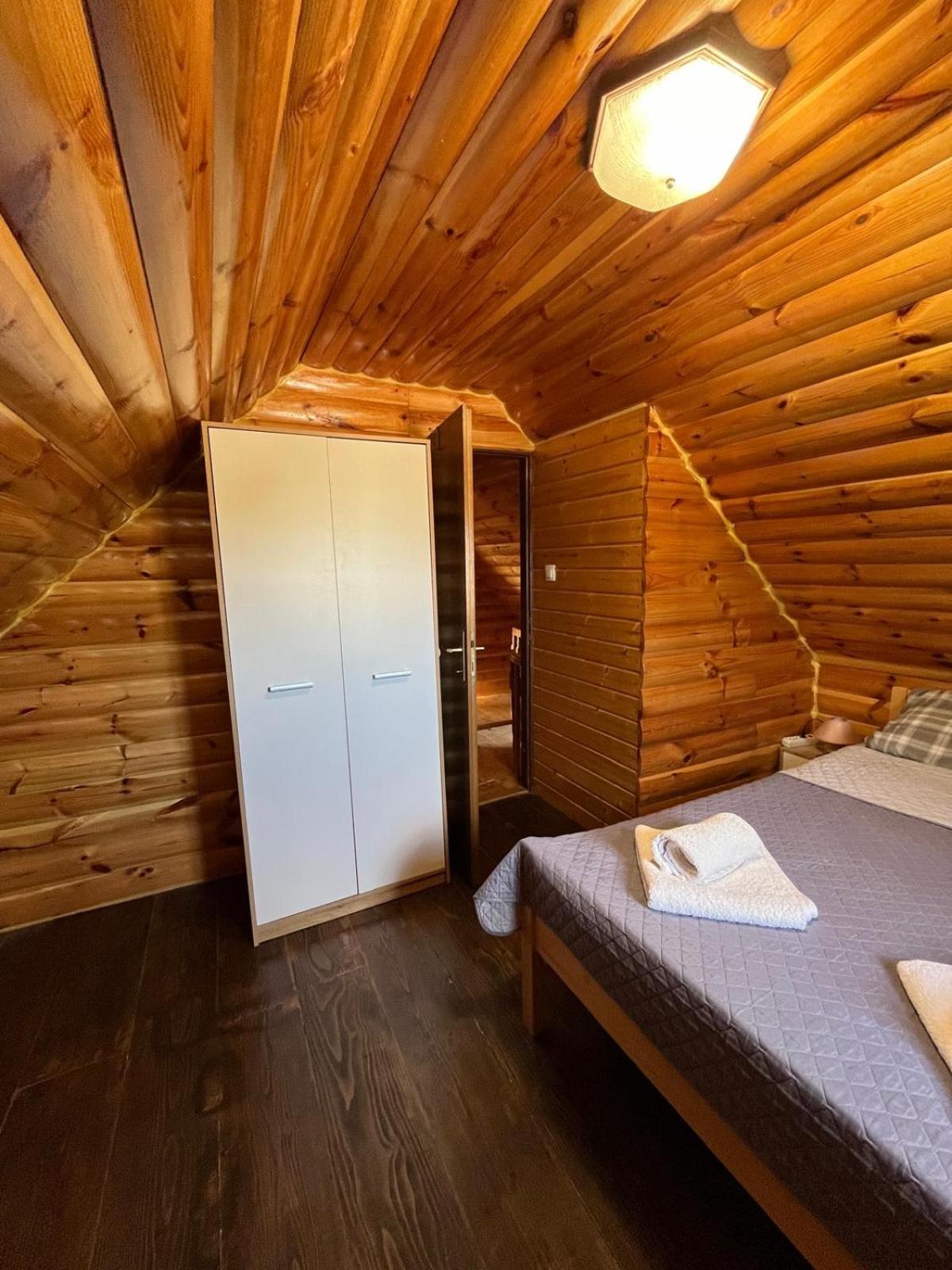 Wooden House Ante Self Check - In And Check - Out Apartment โอโทชาส ภายนอก รูปภาพ