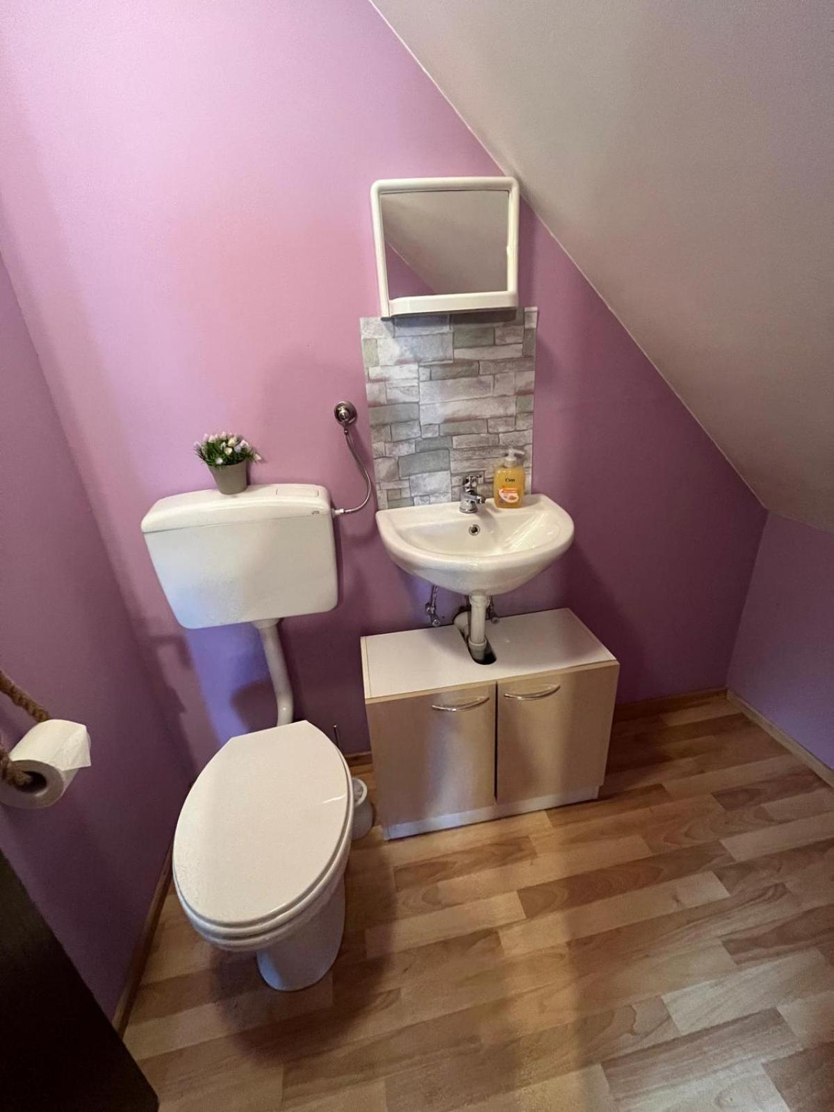 Wooden House Ante Self Check - In And Check - Out Apartment โอโทชาส ภายนอก รูปภาพ